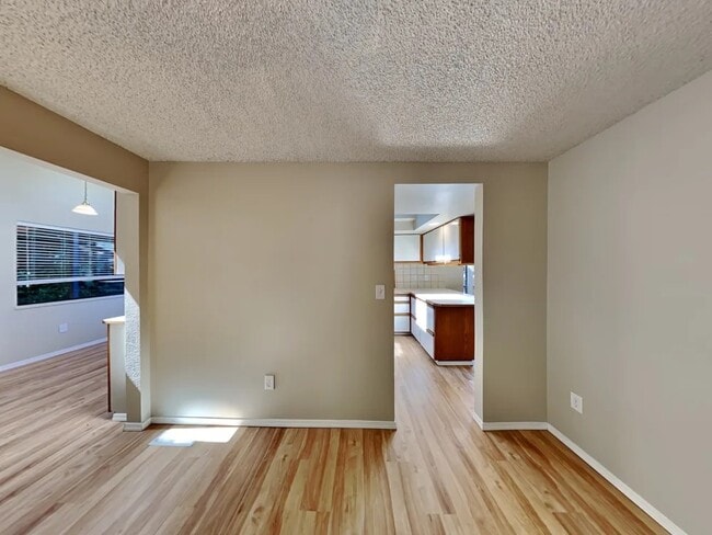 Building Photo - 1307 SW 355th Pl