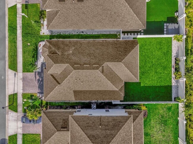Building Photo - 1210 Pando Lp