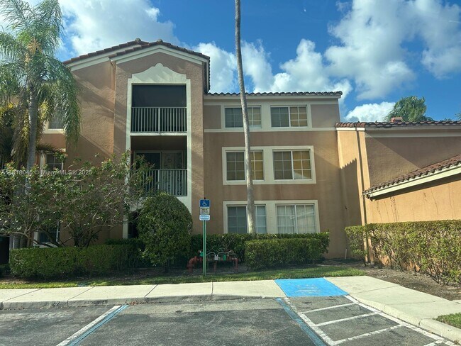 Primary Photo - 4812 N State Rd 7