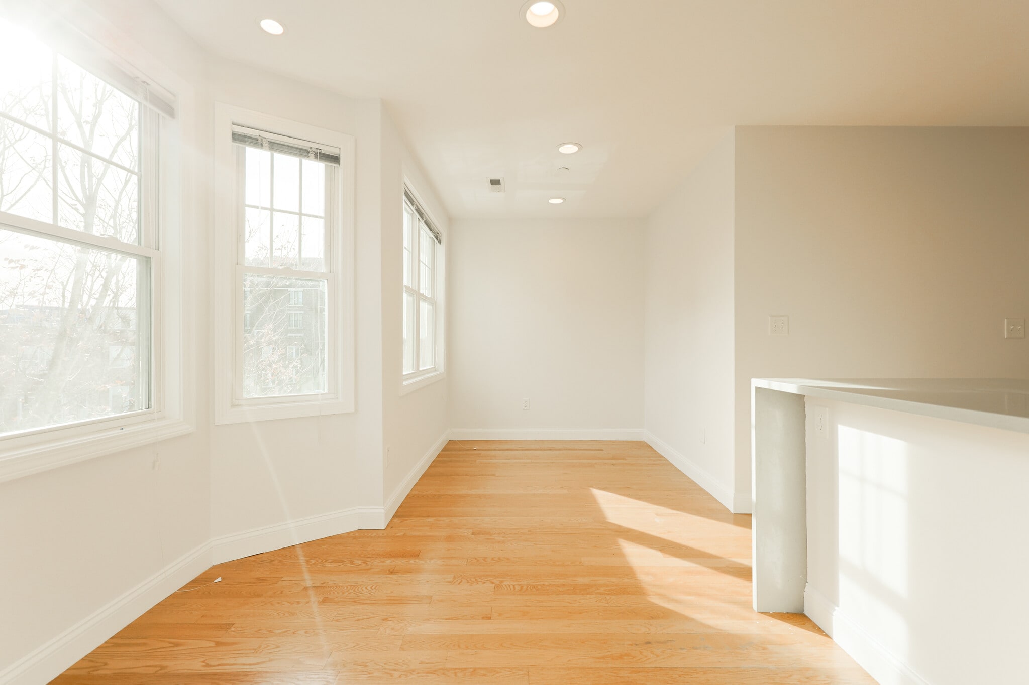 Building Photo - 375 Dorchester St