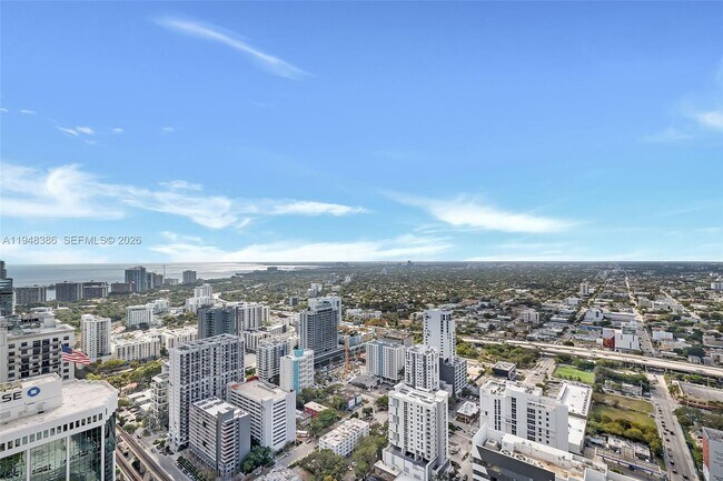 Building Photo - 88 SW 7th St