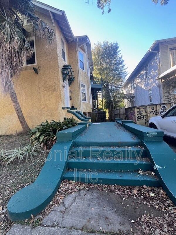 Building Photo - 3302 Nashville Ave