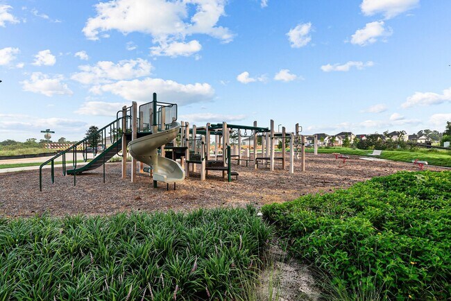 Building Photo - 10223 Burton Path