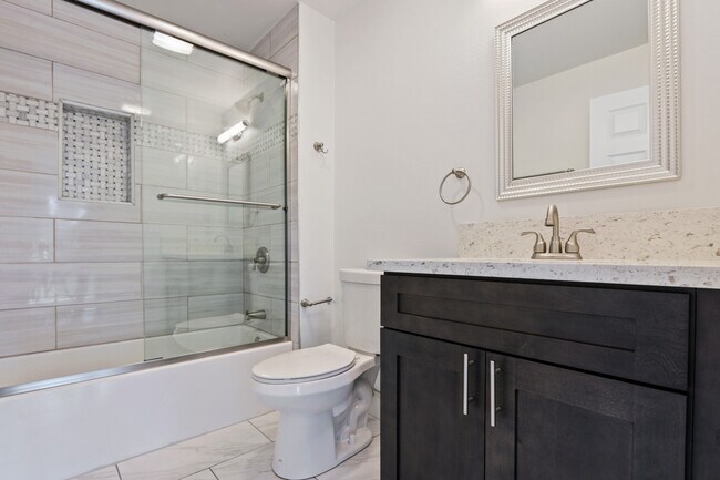 Bathroom - 21225 Nashville St