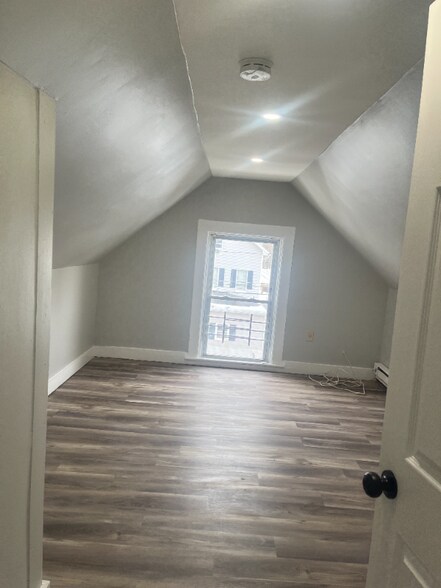 Building Photo - 54-56 Village St