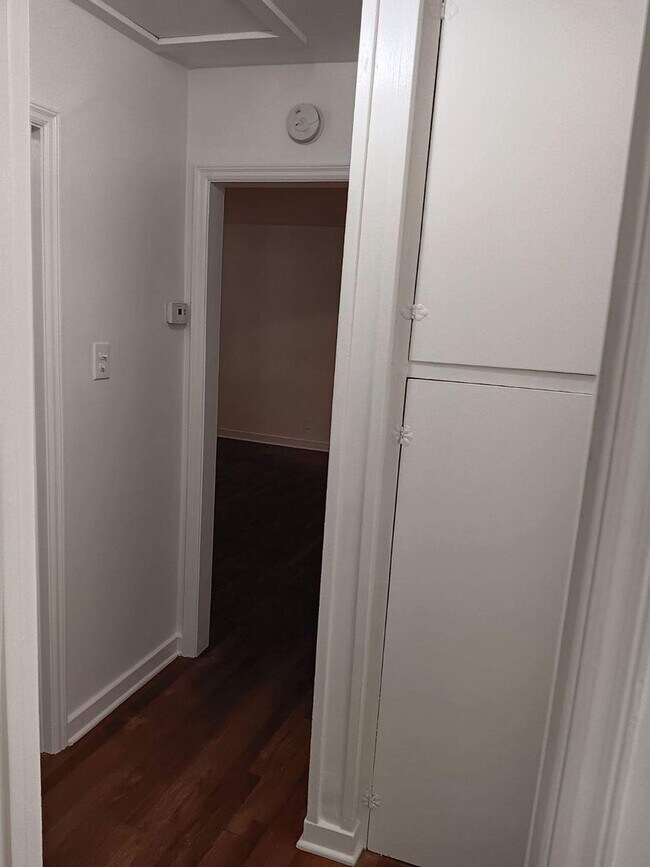 Building Photo - 24XX SW Buchanan St