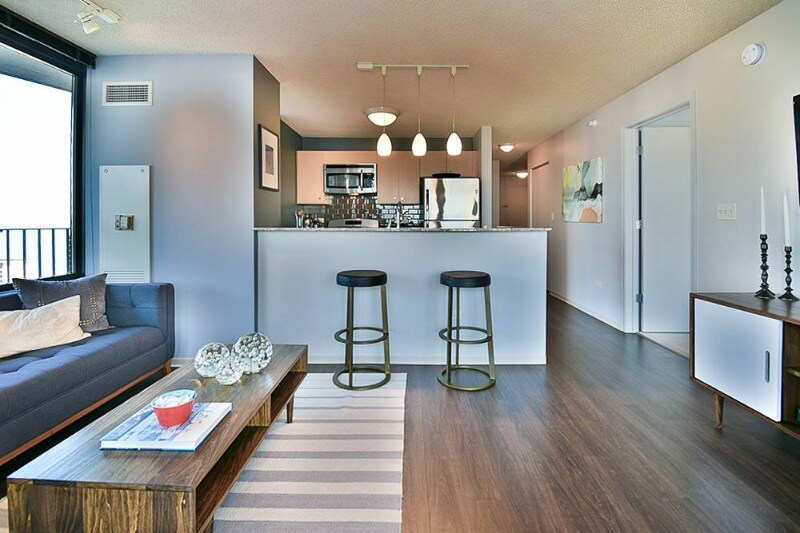 Building Photo - 249 N Columbus Dr