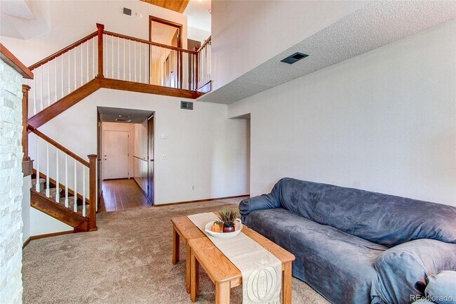 Building Photo - 1357 S Oswego Ct