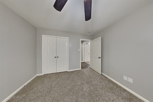 Building Photo - 6611 Emerald Ash Ct