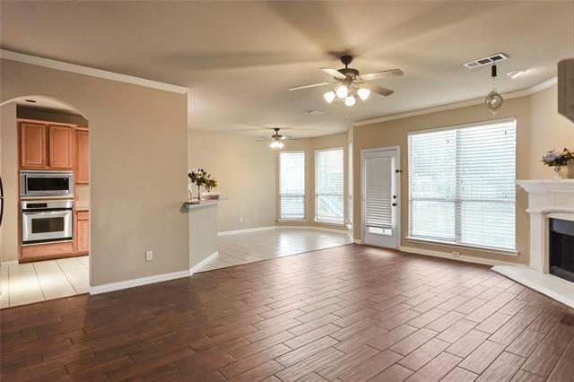 Building Photo - 216 Crepe Myrtle Ln