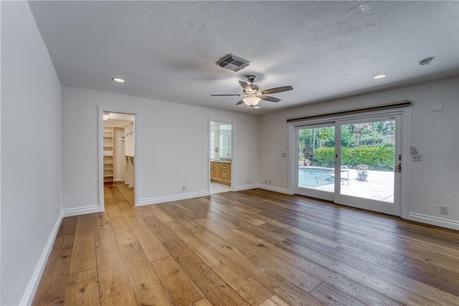 Building Photo - 2000 Admirals Way