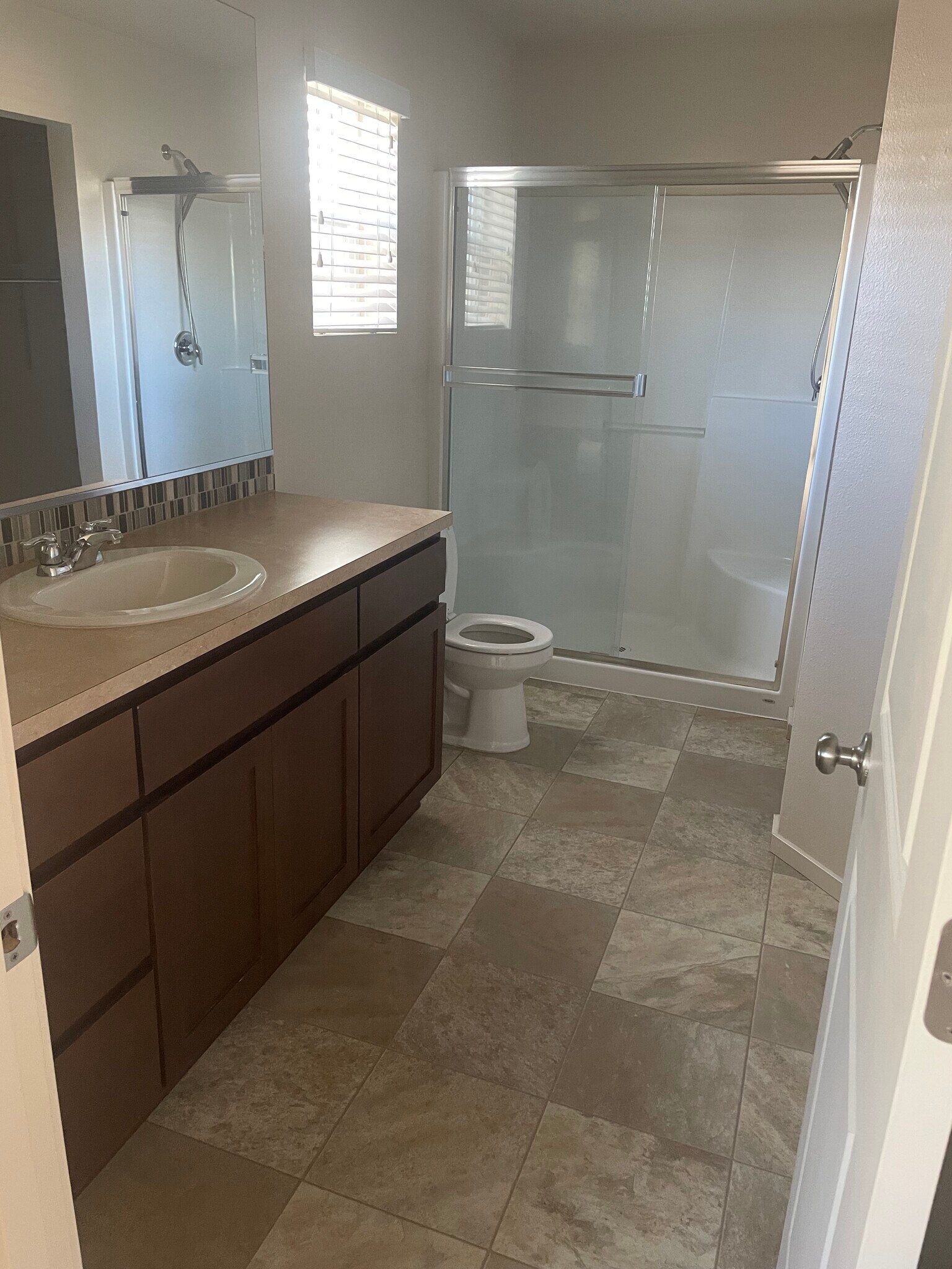 Building Photo - 13016 NE 115th St