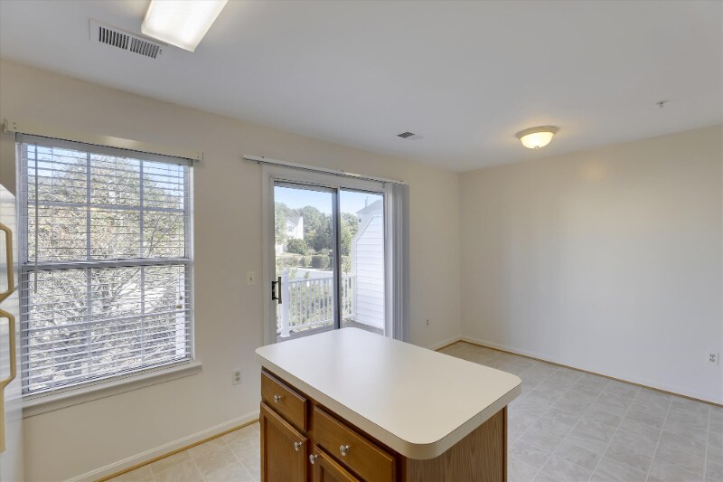 Building Photo - 1513 Danewood Ct