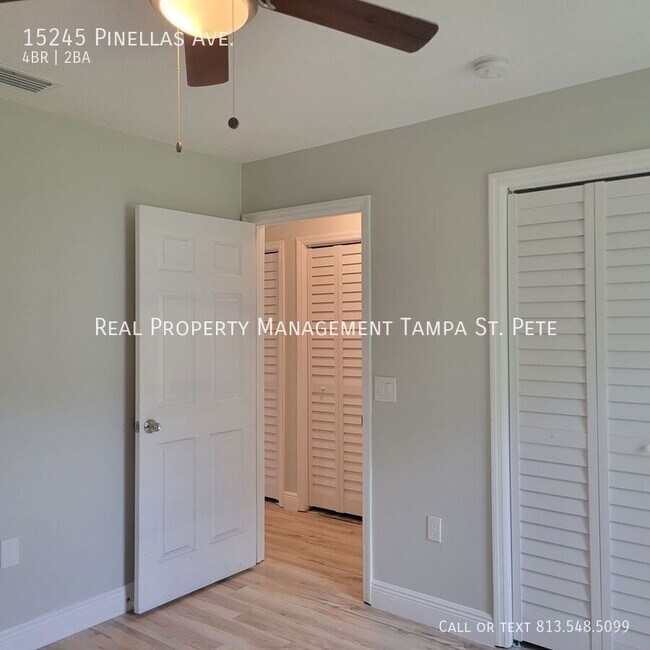 Building Photo - 15245 Pinellas Ave