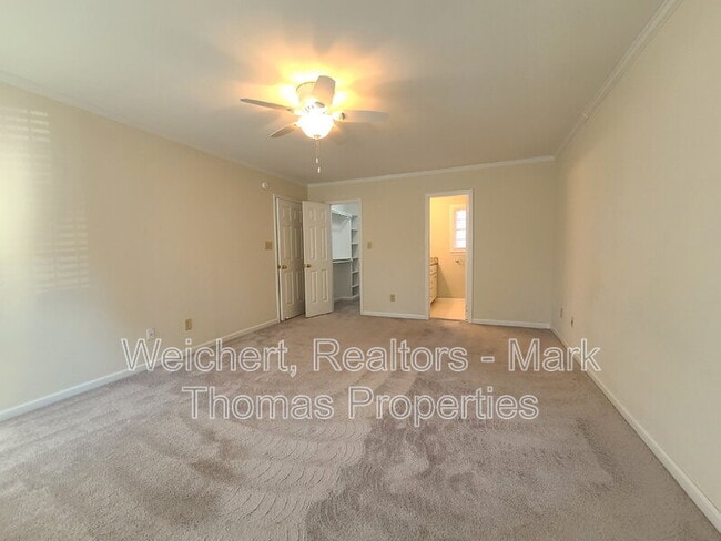 Building Photo - 110 Topsail Ct