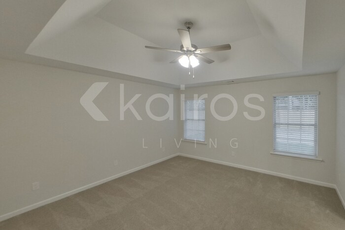 Building Photo - 553 Mt Airy Dr