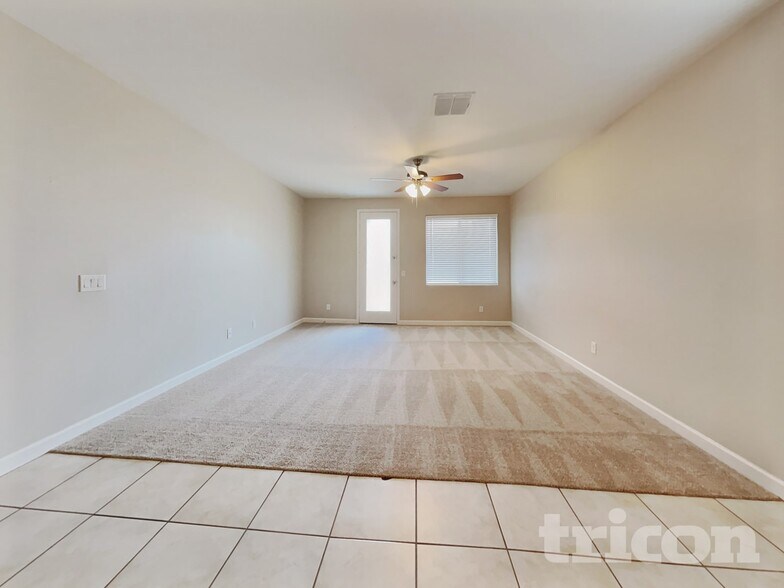 Building Photo - 4674 S 238th Ln