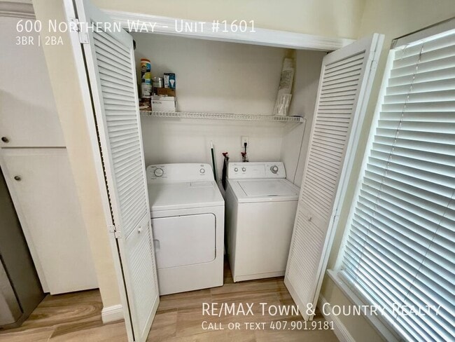 Building Photo - 600 Northern Way