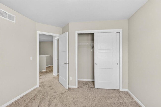 Building Photo - 1045 Range Trail