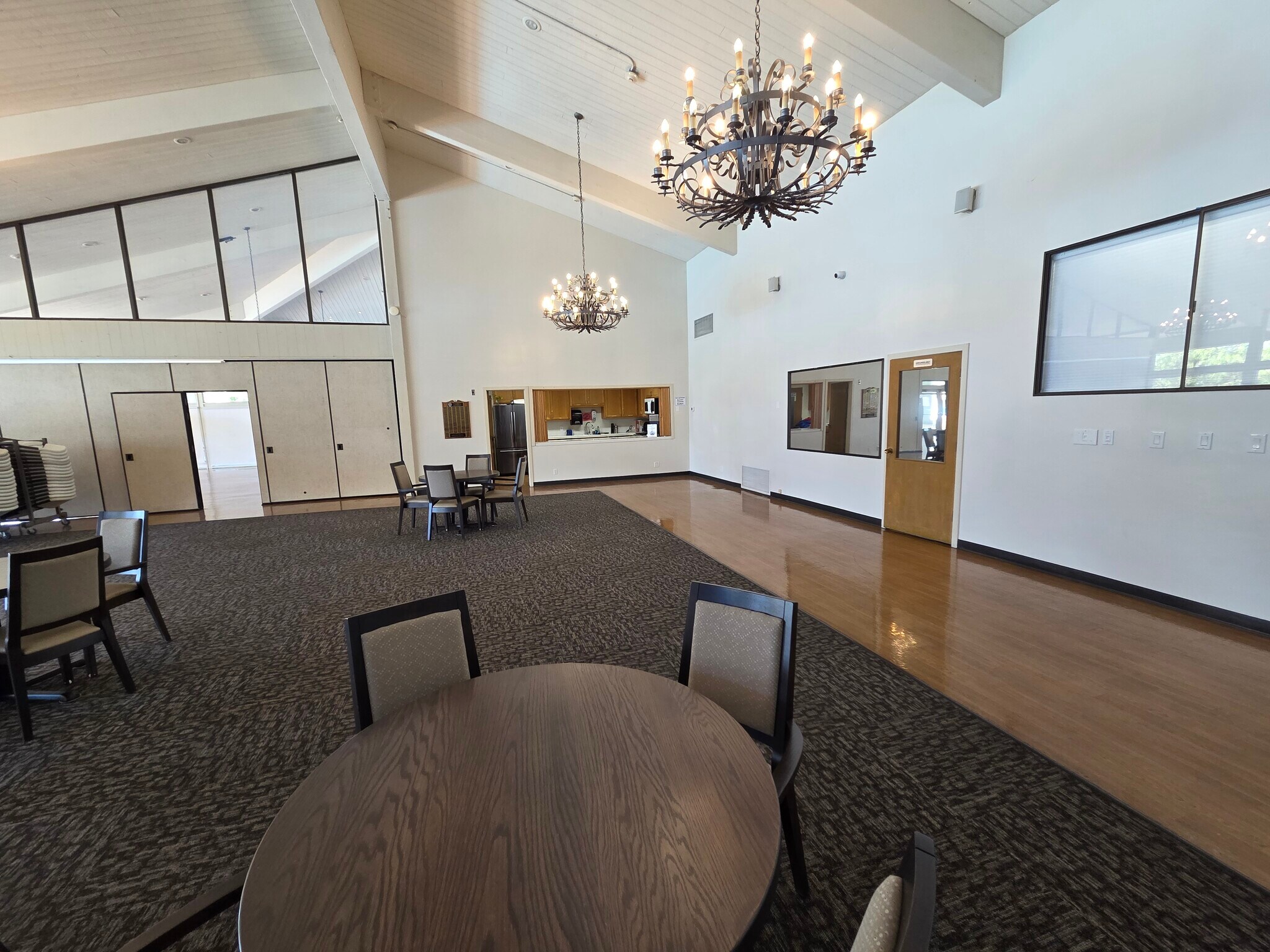 Building Photo - 24776 Glenwood Dr