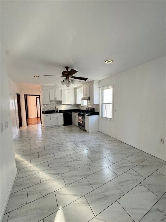 Building Photo - 188 Sylvan St