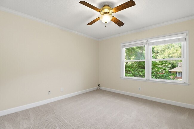 Building Photo - Wilmington Island Home for Lease