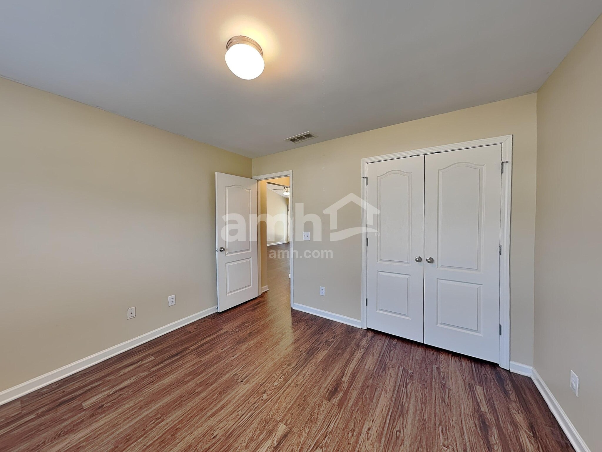 Building Photo - 6078 Lancelot Ln