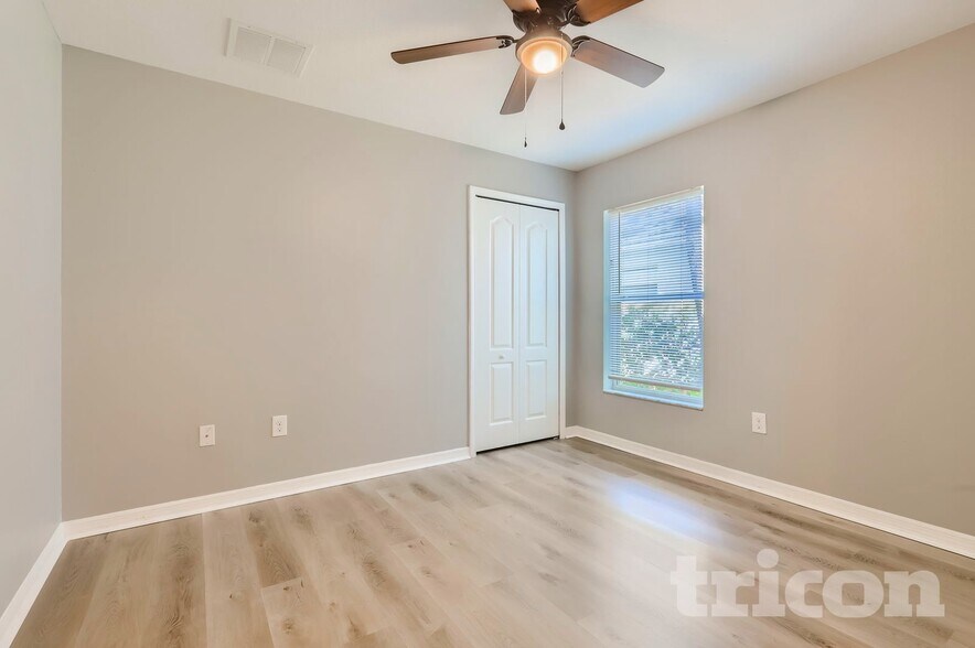 Building Photo - 364 Winthrop Dr