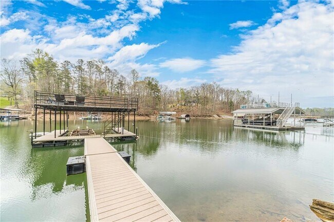 Building Photo - 691 Harbor Cove