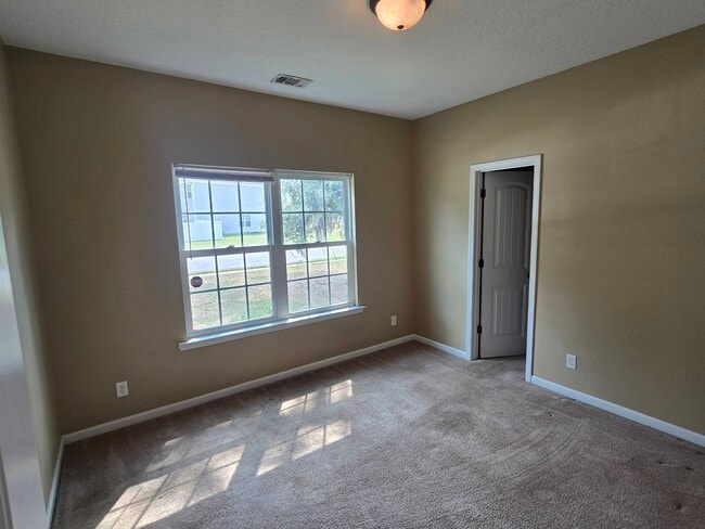 Building Photo - 1256 Peacock Trail