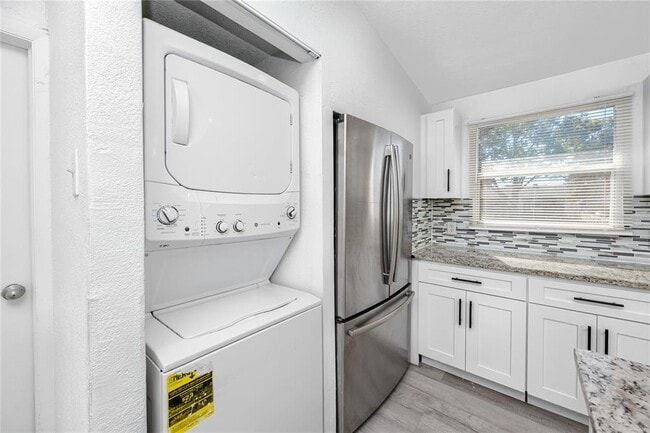 Building Photo - 6745 88th Ave N