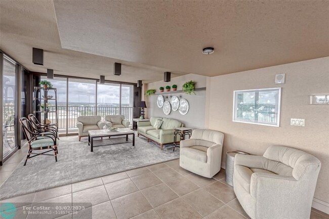 Building Photo - 936 Intracoastal Dr