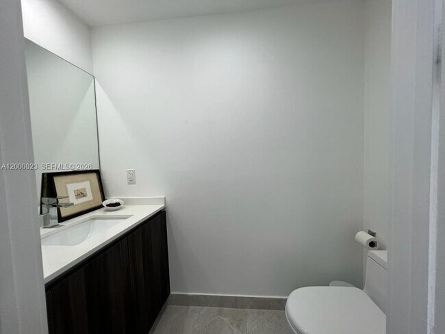 Building Photo - 488 NE 18th St