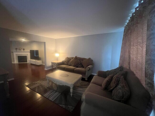 Building Photo - 24668 Thatcher Dr