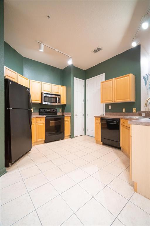 Building Photo - 419 Terrace Ridge Cir