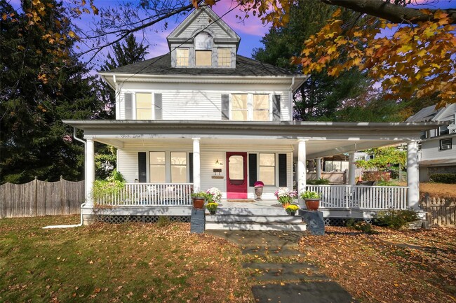 Primary Photo - 86 West St