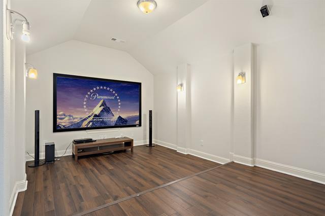 Building Photo - 208 Rolling Fork Bend