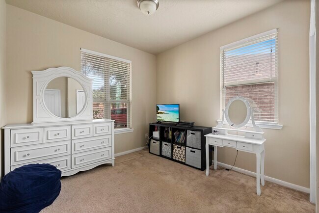 Building Photo - 8107 Sweetstone Grove Ct