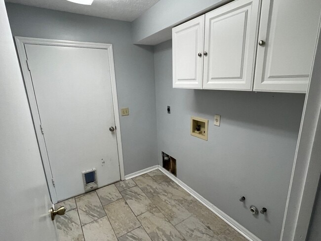 Building Photo - 3/2 Home in Belleview