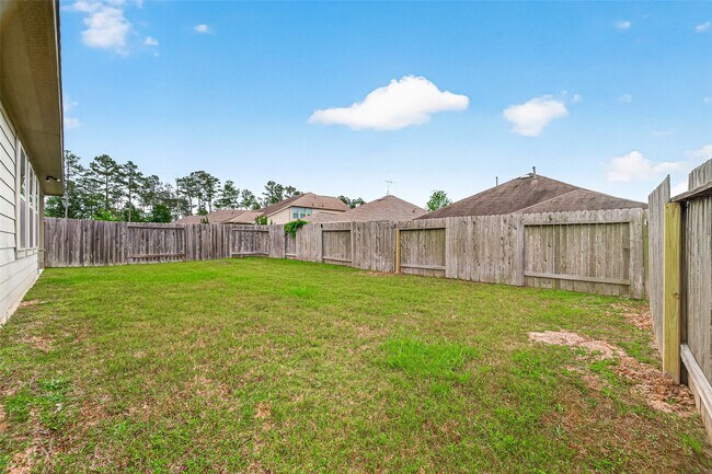 Building Photo - 2754 Little Caney Way