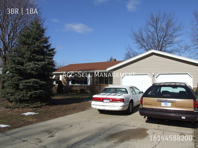 Building Photo - 5798 Christie Ave SE