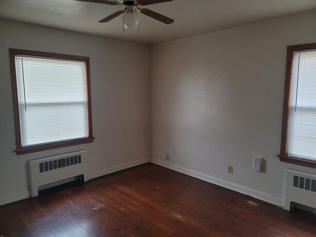 Building Photo - 4510 W Capitol Dr
