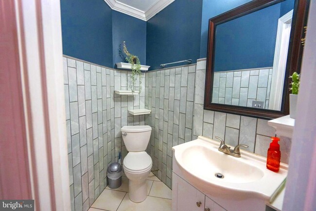 Building Photo - 6308 Ager Rd