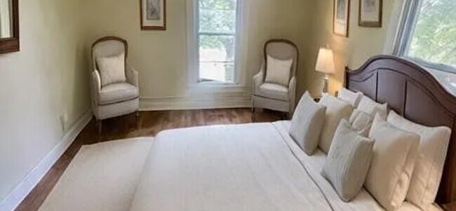 Building Photo - 1229 Shadyside Ave SW