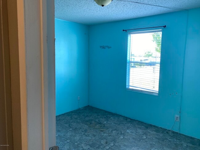 Building Photo - 1452 Turkey Creek Dr NE