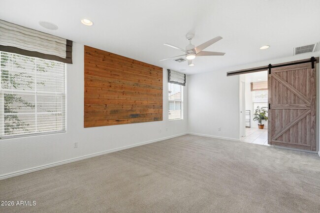 Building Photo - 464 N Ranger Trail