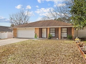 Building Photo - 1608 Espoir Dr