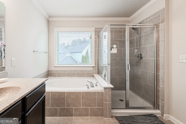 Building Photo - 801 Village Field Ct NW