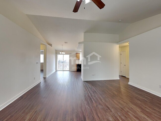 Building Photo - 1754 W Oakley Way
