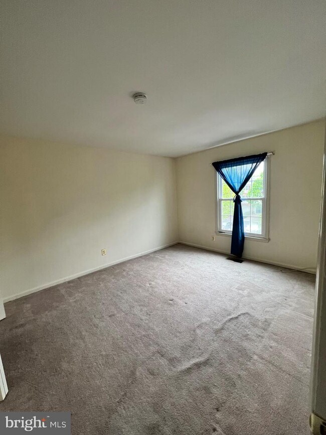 Building Photo - 9551 Duffer Way